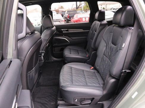 Used 2024 Kia Telluride SX Prestige X-Line image 11