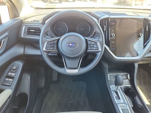 Used 2023 Subaru Ascent Premium w/ Convenience Package image 14