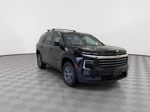 Certified 2026 Chevrolet Traverse LT w/ Enhanced Driving Package FWD image 2
