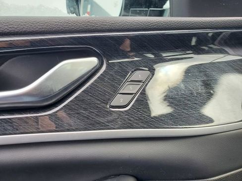 Certified 2023 Jeep Grand Cherokee Trailhawk image 6