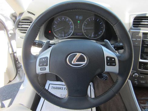 Used 2011 Lexus IS 250 w/ Premium Pkg Value Edition RWD image 29
