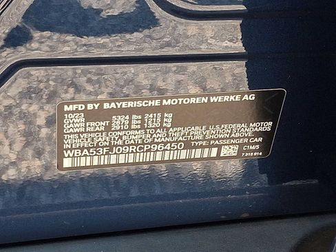 Used 2024 BMW 530i xDrive w/ Premium Package AWD/4WD image 27