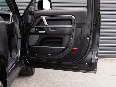 Used 2024 Land Rover Defender 90 Carpathian Edition AWD/4WD image 26