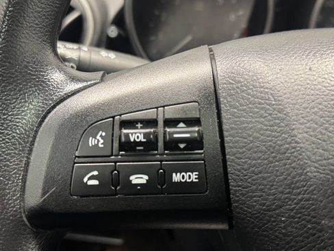 Used 2011 MAZDA MAZDA3 i Touring image 27