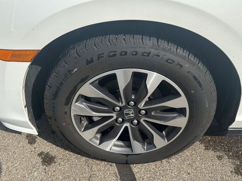Used 2022 Honda Odyssey EX-L image 9