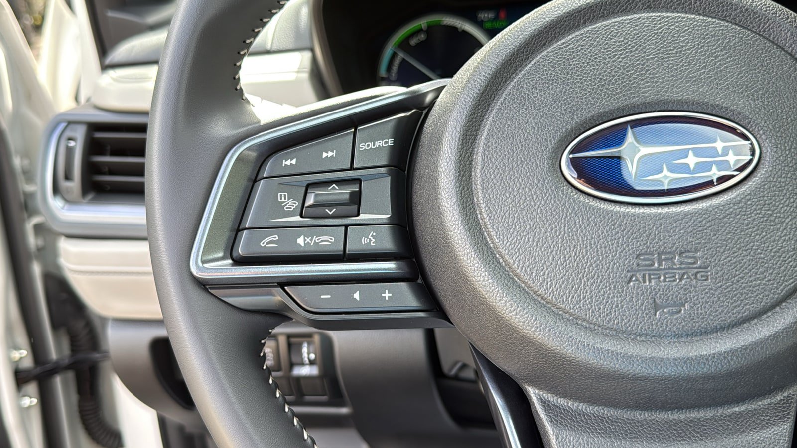 Certified 2025 Subaru Forester Limited AWD/4WD image 14