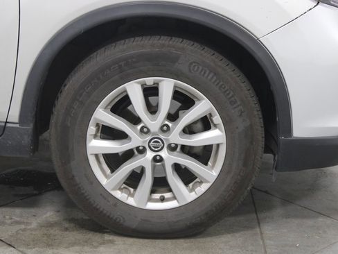 Used 2020 Nissan Rogue SV AWD/4WD image 12