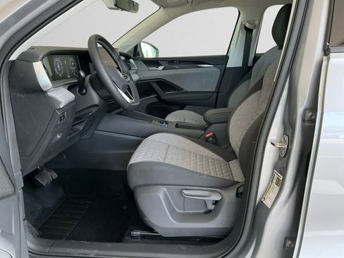 New 2025 Volkswagen Tiguan S image 9