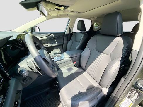 Used 2026 Lexus NX 350h AWD w/ Accessory Package (2T) image 11