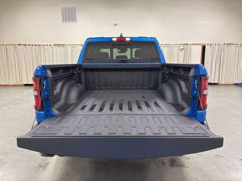 New 2026 RAM 1500 4x4 Crew Cab image 8