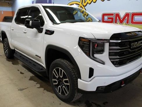 New 2026 GMC Sierra 1500 AT4 w/ AT4 Premium Package AWD/4WD image 4
