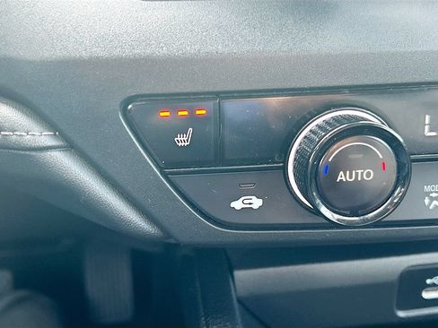 Used 2023 Honda Accord EX image 19