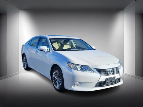 Used 2013 Lexus ES 350 image 5