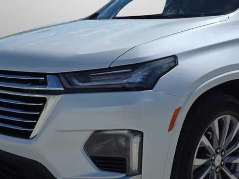 Used 2022 Chevrolet Traverse Premier AWD/4WD image 35