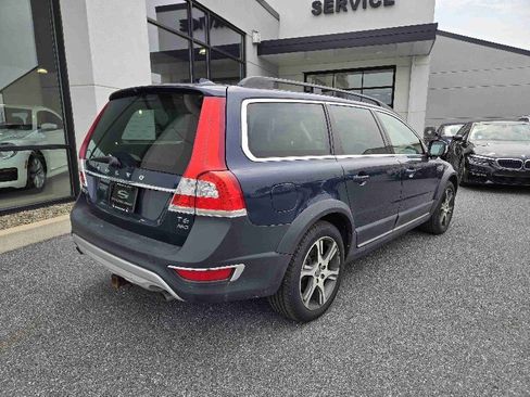 Used 2015 Volvo XC70 T6 Platinum image 3
