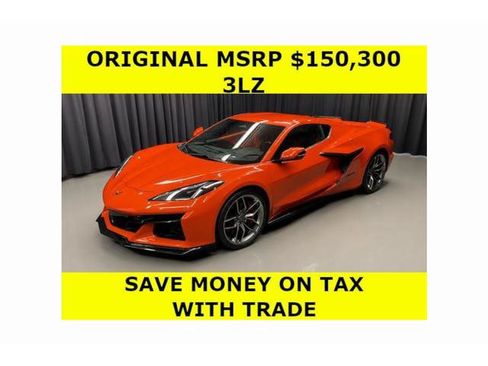 Used 2025 Chevrolet Corvette Z06 RWD image 1