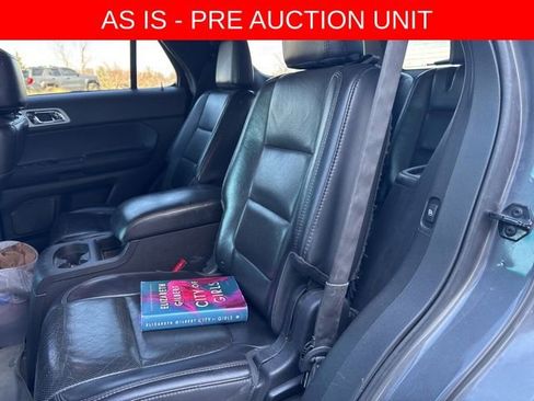 Used 2013 Ford Explorer Limited image 18