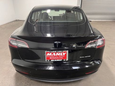 Used 2018 Tesla Model 3 Long Range image 4