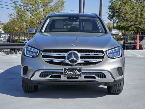 Used 2022 Mercedes-Benz GLC 300 image 6