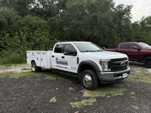 Used 2019 Ford F450 XL w/ Power Equipment Group RWD image 3