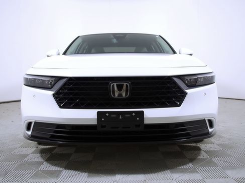 Used 2023 Honda Accord EX-L image 5