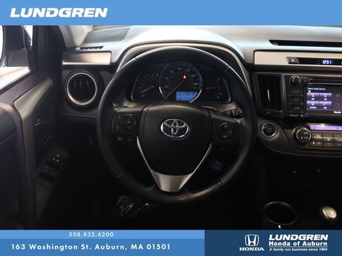 Used 2015 Toyota RAV4 Limited w/ Technology Package AWD/4WD image 18