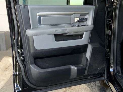 Used 2018 RAM 1500 Big Horn image 22