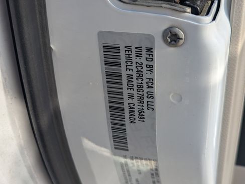 Used 2024 Chrysler Pacifica Touring-L image 35