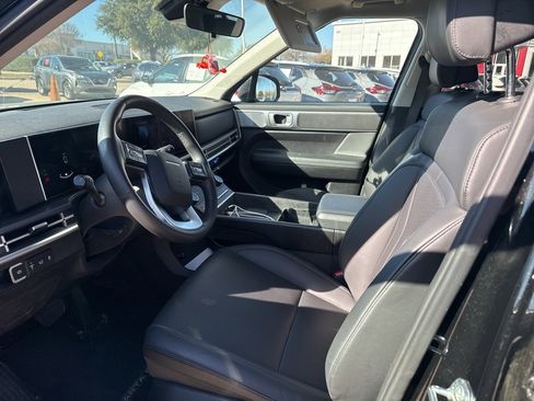 Used 2025 Hyundai Santa Fe SEL image 7