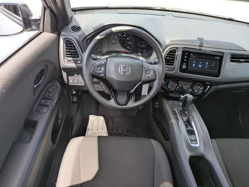 Used 2019 Honda HR-V Sport image 16