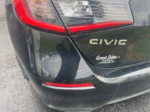 Used 2023 Honda Civic EX-L image 4