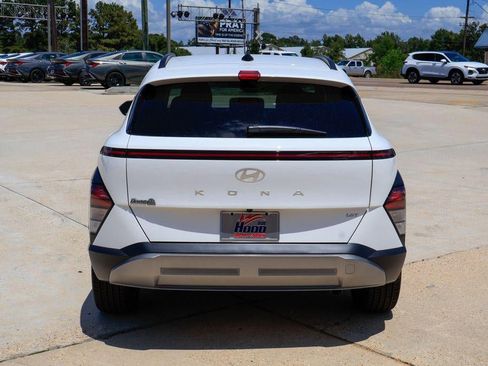 New 2026 Hyundai Kona SEL Premium FWD image 24