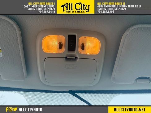 Used 2009 Ford Escape Limited image 25