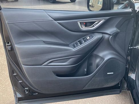 Used 2019 Subaru Forester Limited w/ Popular Package #3 image 17