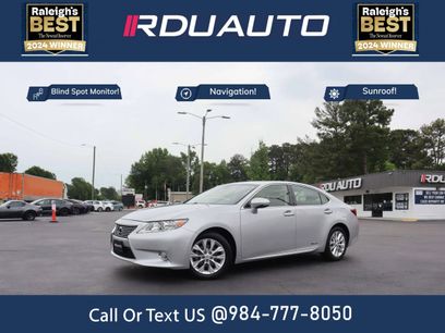 Used 2013 Lexus ES 300h w/ Luxury Pkg