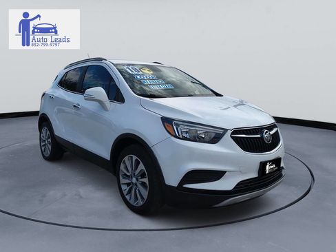 Used 2019 Buick Encore Preferred w/ Safety Package image 2