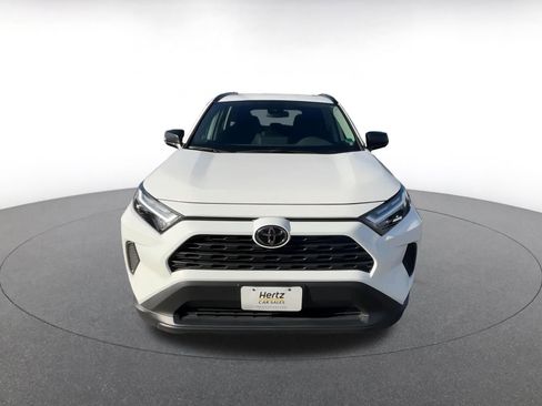 Used 2025 Toyota RAV4 LE image 4