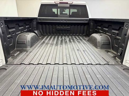 Used 2019 GMC Sierra 1500 Elevation w/ Elevation Value Package image 11