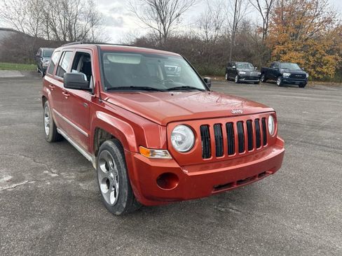 Used 2010 Jeep Patriot Sport image 3