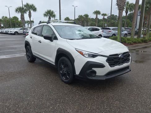 Used 2024 Subaru Crosstrek 2.0i AWD/4WD image 2