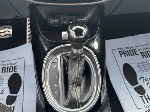 Used 2014 Kia Soul + w/ Audio Package FWD image 12