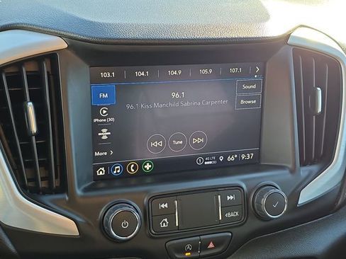 Certified 2024 GMC Terrain SLT image 14