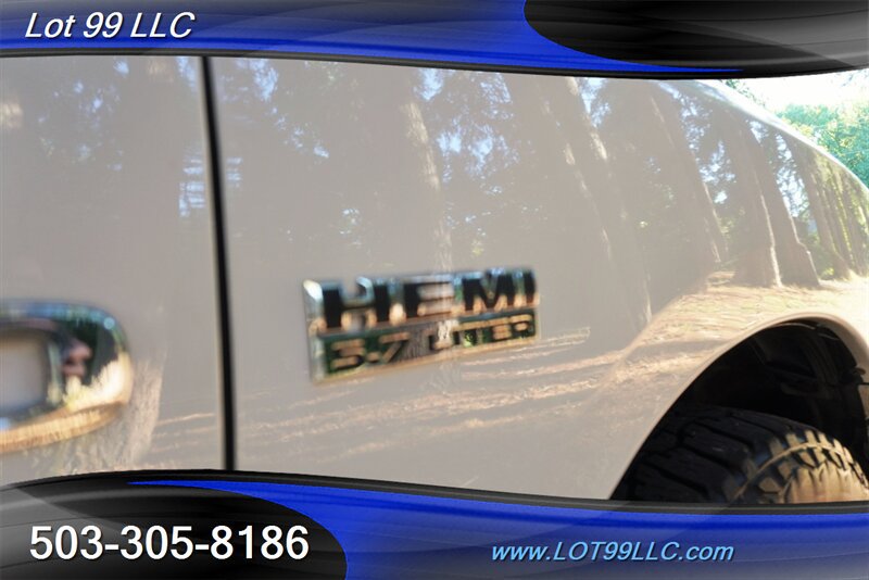 Used 2011 RAM 1500 Laramie AWD/4WD image 43