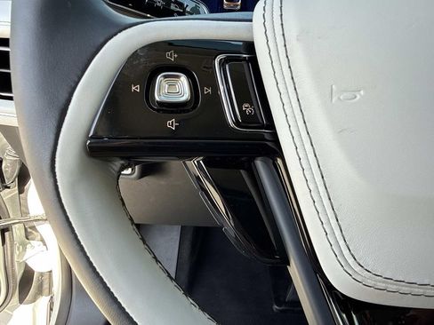New 2026 Lincoln Aviator 2WD image 31