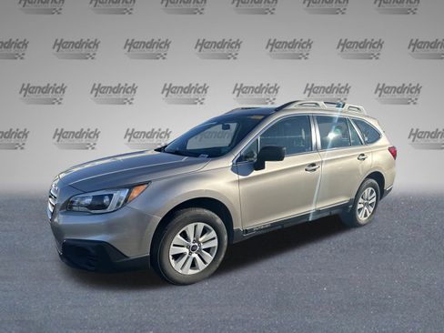 Used 2017 Subaru Outback 2.5i image 5