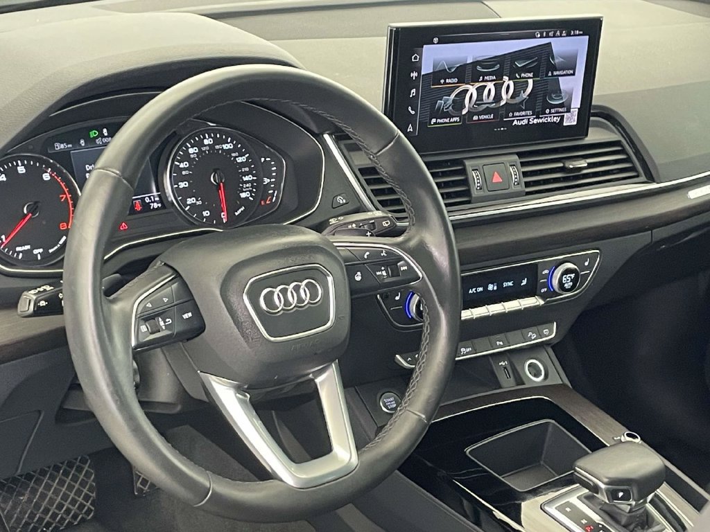 Certified 2023 Audi Q5 2.0T Premium w/ Convenience Package AWD/4WD image 4