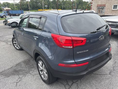 Used 2016 Kia Sportage LX AWD/4WD image 10