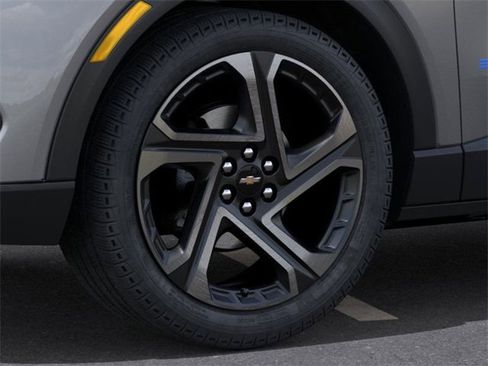 New 2026 Chevrolet Equinox EV LT w/ Convenience Package II image 10