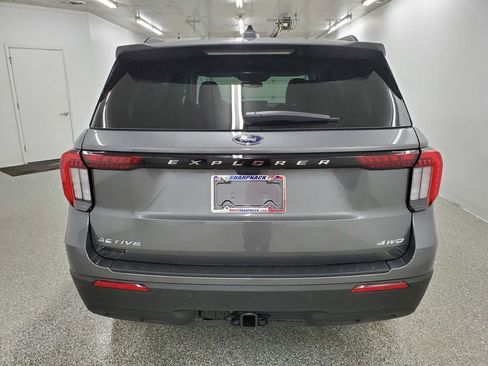 New 2026 Ford Explorer Active AWD/4WD image 5
