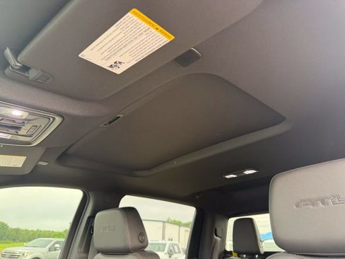 New 2026 GMC Sierra 1500 AT4 w/ AT4 Premium Package AWD/4WD image 24